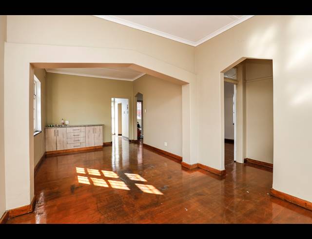 2 BEDROOM TOWNHOUSE FOR SALE IN MUSGRAVE